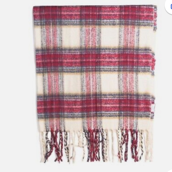 Farmhouse Decorative Throw - Picture 3 of 6